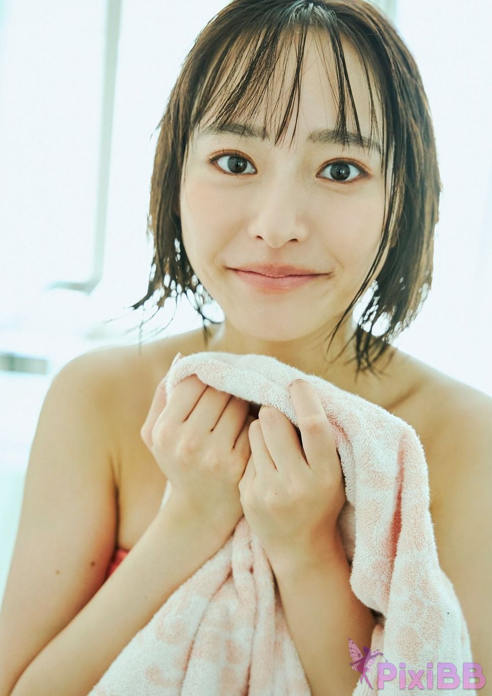 Japanese Idol Kanami Takasaki BUBKA Digital Photo Album When she comes PixiBB (79)